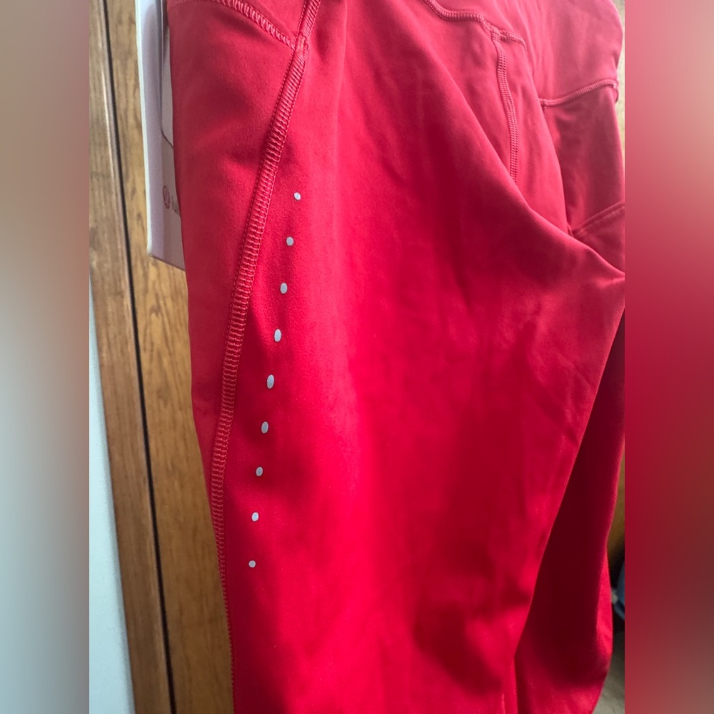 Lululemon Athletica Fast and free HR Tight 25” *pockets - Picture 12 of 13